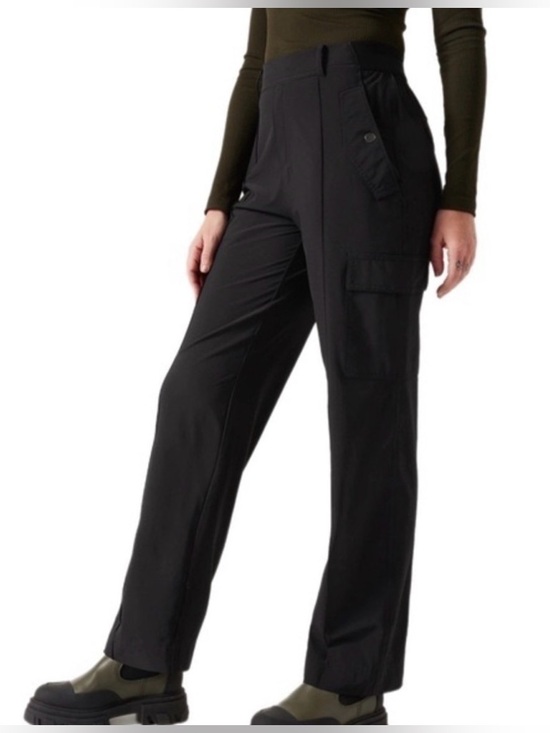 Athleta Vienna Cargo Pant in Black - Size 8 - EUC - Picture 2 of 7